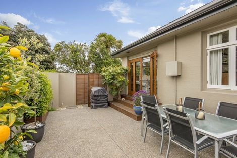Photo of property in 40 Celia Street, Redcliffs, Christchurch, 8081