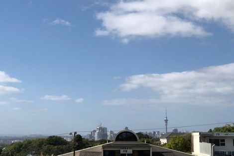 Photo of property in 8/241 Hinemoa Street, Birkenhead, Auckland, 0626