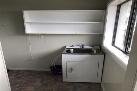 Photo of property in 28 Lothian Crescent, Strathern, Invercargill, 9812