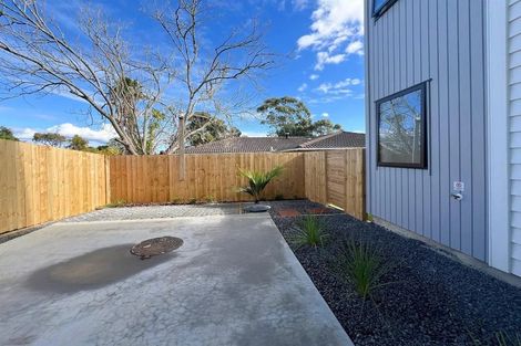 Photo of property in 30d Tudor Road, Henderson, Auckland, 0610