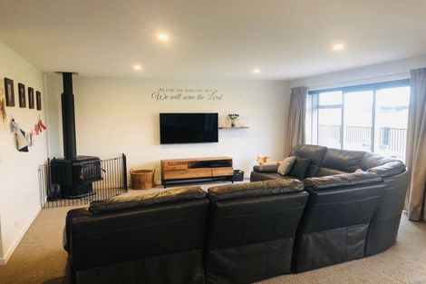 Photo of property in 11 Denton Street, Amberley, 7410