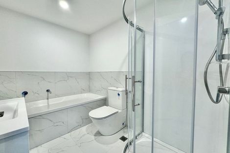 Photo of property in 30e Mack Place, Red Hill, Papakura, 2110