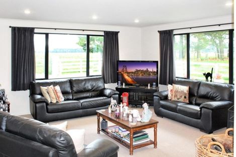 Photo of property in 64 Totaramahonga Road, Dannevirke, 4972