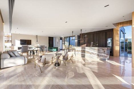 Photo of property in 92 Paritai Drive, Orakei, Auckland, 1071