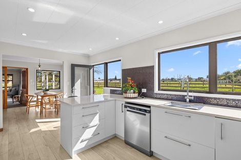 Photo of property in 44 South Road, Waipu, 0510