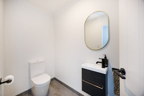 Photo of property in 24 Freedom Drive, Kelvin Grove, Palmerston North, 4414