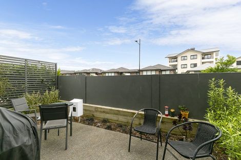 Photo of property in 26 Bluff Road, Kenepuru, Porirua, 5022