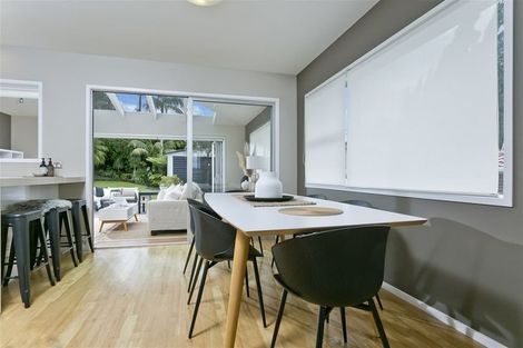 Photo of property in 14 Welland Place, Hillcrest, Auckland, 0627