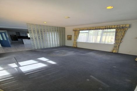 Photo of property in 33a Youngs Road, Papakura, 2110