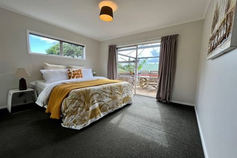 Photo of property in 36 Houston Place, Bayview, Auckland, 0629