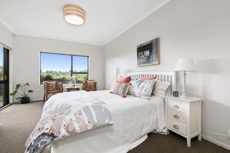 Photo of property in 44 Links View Drive, Omokoroa, 3114