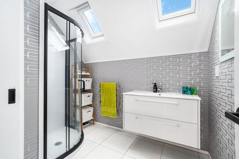 Photo of property in 15 Mercury Way, Whitby, Porirua, 5024