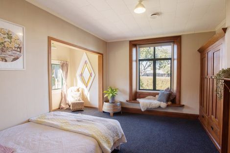 Photo of property in 18 Albert Street, Winton, 9720