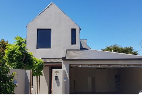 Photo of property in 5 Kinleys Lane, St Albans, Christchurch, 8014