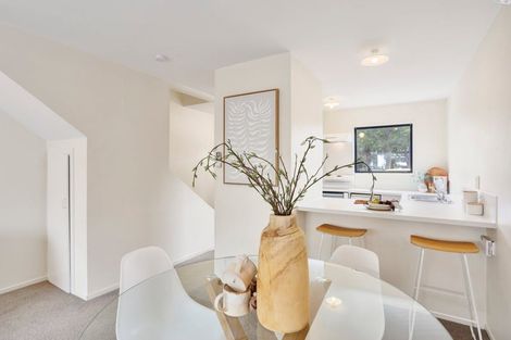 Photo of property in 7/249 Kilmore Street, Christchurch Central, Christchurch, 8011
