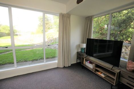 Photo of property in 25a-d Tireti Road, Titahi Bay, Porirua, 5022