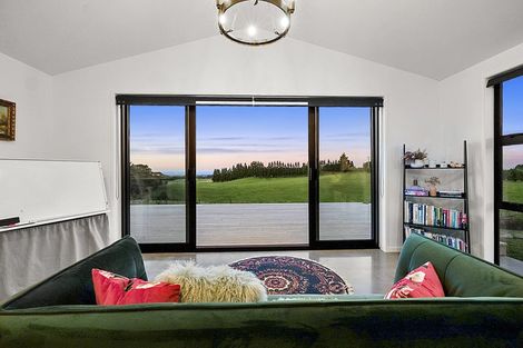 Photo of property in 1640 Mangorei Road, Mangorei, New Plymouth, 4371