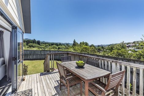 Photo of property in 43a Apple Terrace, Ranui, Porirua, 5024