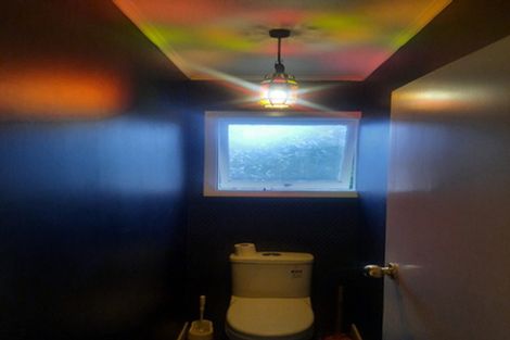 Photo of property in 119 Omata Road, Marfell, New Plymouth, 4310