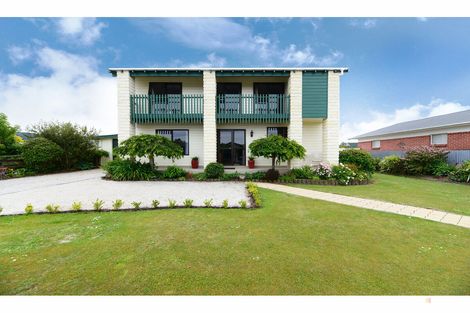 Photo of property in 34 Opie Street, Waimate, 7924