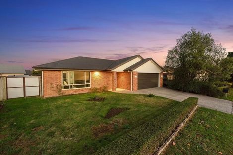 Photo of property in 22 Coleraine Drive, Rototuna, Hamilton, 3210