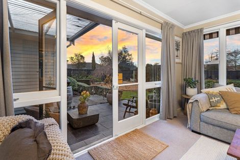 Photo of property in 2 Church Street, Amberley, 7410