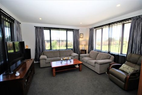 Photo of property in 8 Gordon Street, Woodville, 4920