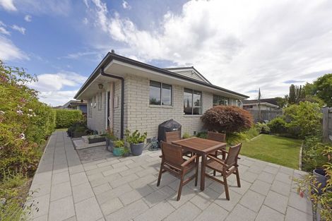 Photo of property in 1/35 Cavendish Road, Casebrook, Christchurch, 8051