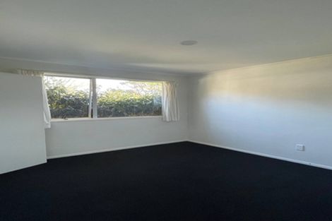Photo of property in 61 Powrie Street, Glenfield, Auckland, 0629