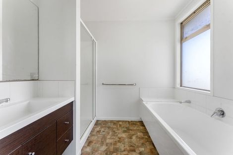 Photo of property in 301 Ranganui Road, Kaiwaka, 0573