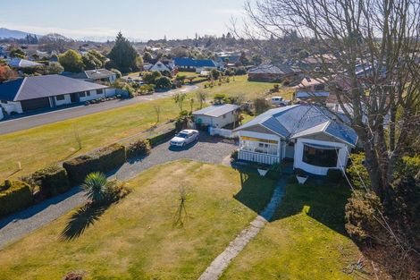 Photo of property in 106 Mckenzie Street, Geraldine, 7930