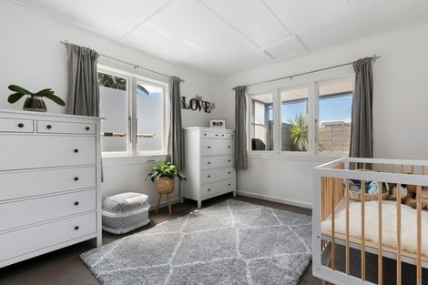 Photo of property in 32a Oceanbeach Road, Mount Maunganui, 3116