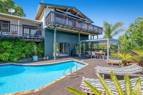 Photo of property in 121 Noakes Hill Road, Puhoi, Silverdale, 0994