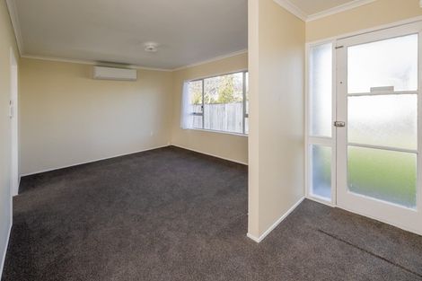 Photo of property in 3 Heather Street, Levin, 5510