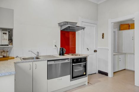 Photo of property in 8 Lincoln Street, Patea, 4520