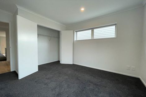 Photo of property in 27 Stockport Grove, Churton Park, Wellington, 6037