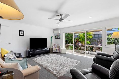Photo of property in 4 Palm Court, Mount Maunganui, 3116