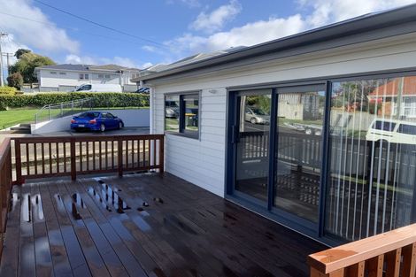 Photo of property in 10b Maui Street, New Lynn, Auckland, 0600