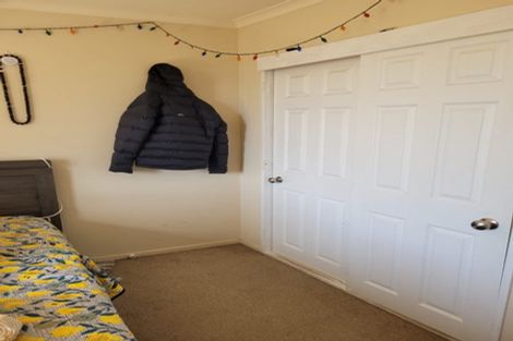 Photo of property in 12 Natasha Lane, Henderson, Auckland, 0612