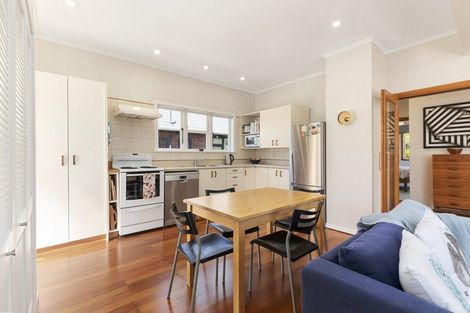 Photo of property in 14 Wayside, Miramar, Wellington, 6022