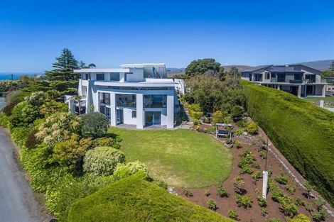 Photo of property in 142 Scarborough Road, Scarborough, Christchurch, 8081