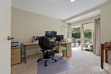 Photo of property in 9 Harbour Lights Close, West Harbour, Auckland, 0618