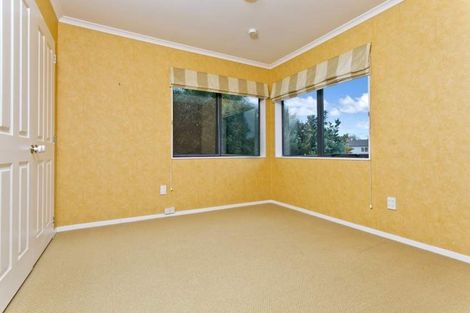 Photo of property in 16 Adelphi Place, Albany, Auckland, 0632