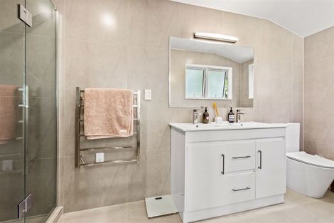 Photo of property in 30c Coniston Avenue, Te Atatu South, Auckland, 0610