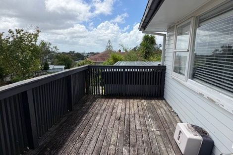 Photo of property in 10 Dolbear Street, Titirangi, Auckland, 0604