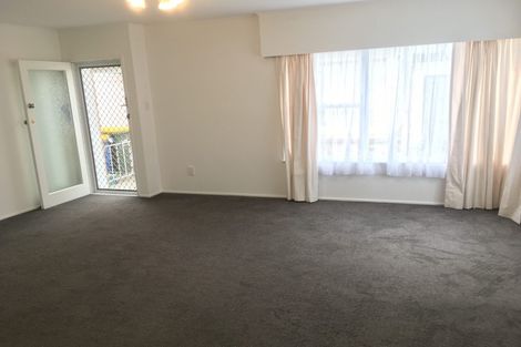 Photo of property in 4/21 Thornton Road, Milford, Auckland, 0620