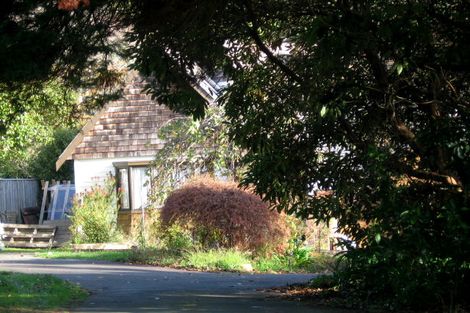 Photo of property in 20 Kamahi Street, Stokes Valley, Lower Hutt, 5019