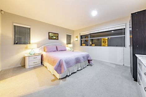 Photo of property in 34 Pickaberry Avenue, Karaka, Papakura, 2113
