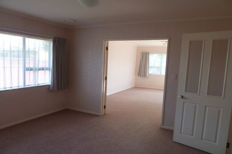 Photo of property in 12 Willowbank Crescent, Feilding, 4702