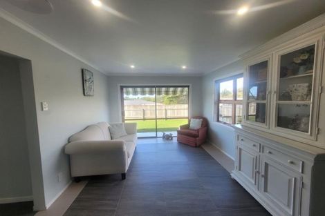 Photo of property in 394 Mangorei Road, Merrilands, New Plymouth, 4312